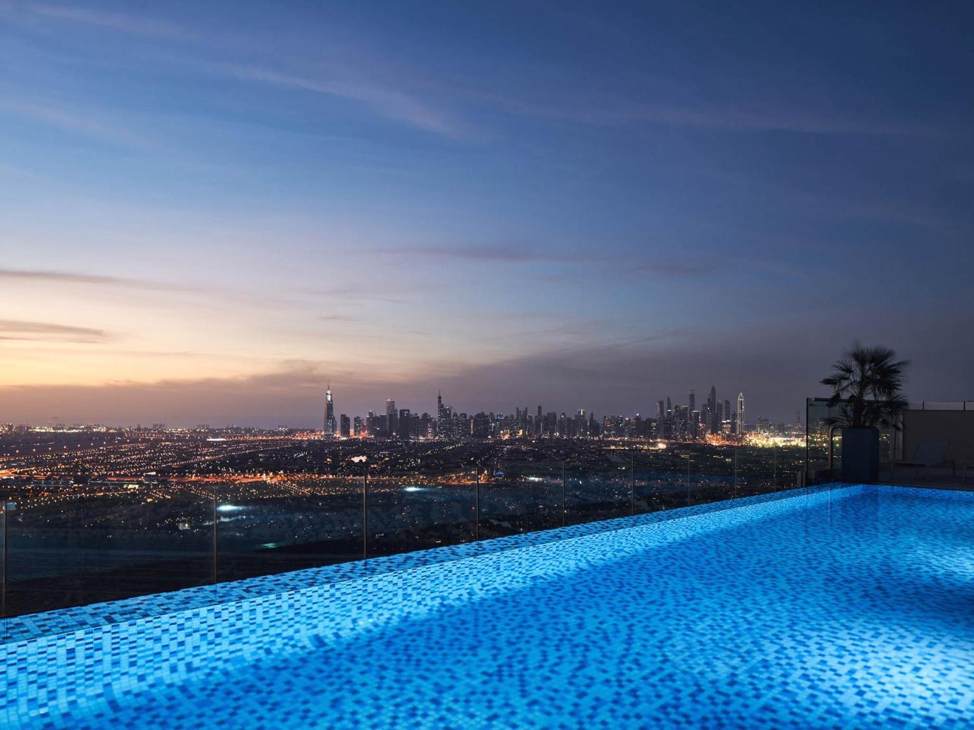 Adagio Jumeirah Village Triangle Дубай Экстерьер фото